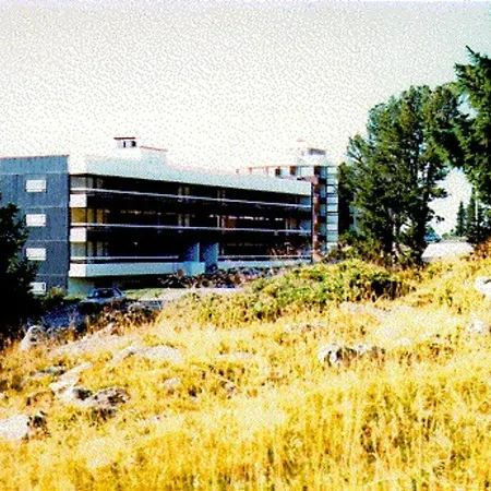 Appartement Appartement Chamrousse, 1 pièce, 4 personnes - FR-1-340-94 *